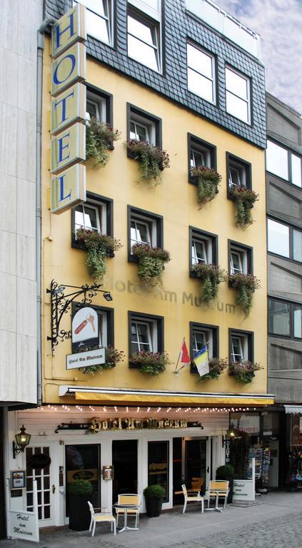ホテル アム ムゼウム ケルン エクステリア 写真